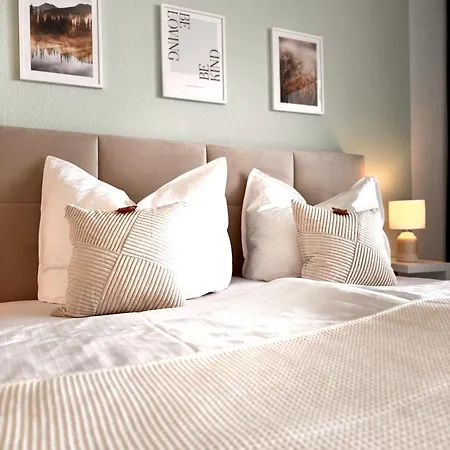 M&d Nähe Stadion Mit Klimaanlage - Netflix - Küche - Sunset View - Balkon Apartment *