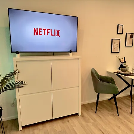 M&d Naehe Stadion Mit Balkon - Netflix - Kueche - Sunset View * Kaiserslautern