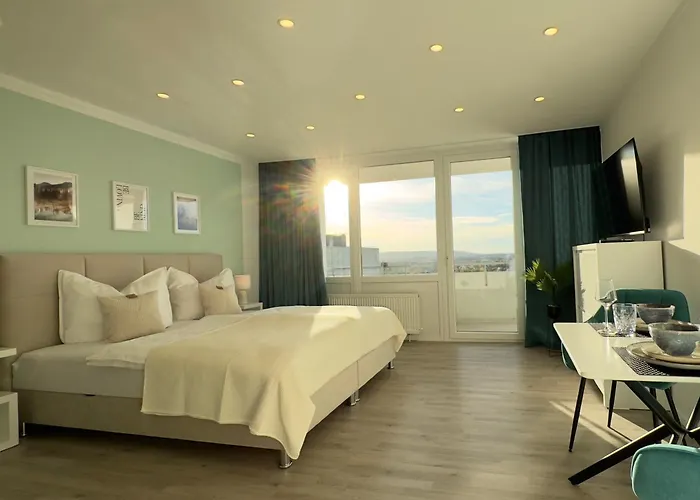 M&d Naehe Stadion Mit Klimaanlage - Netflix - Kueche - Sunset View - Balkon Апартаменты